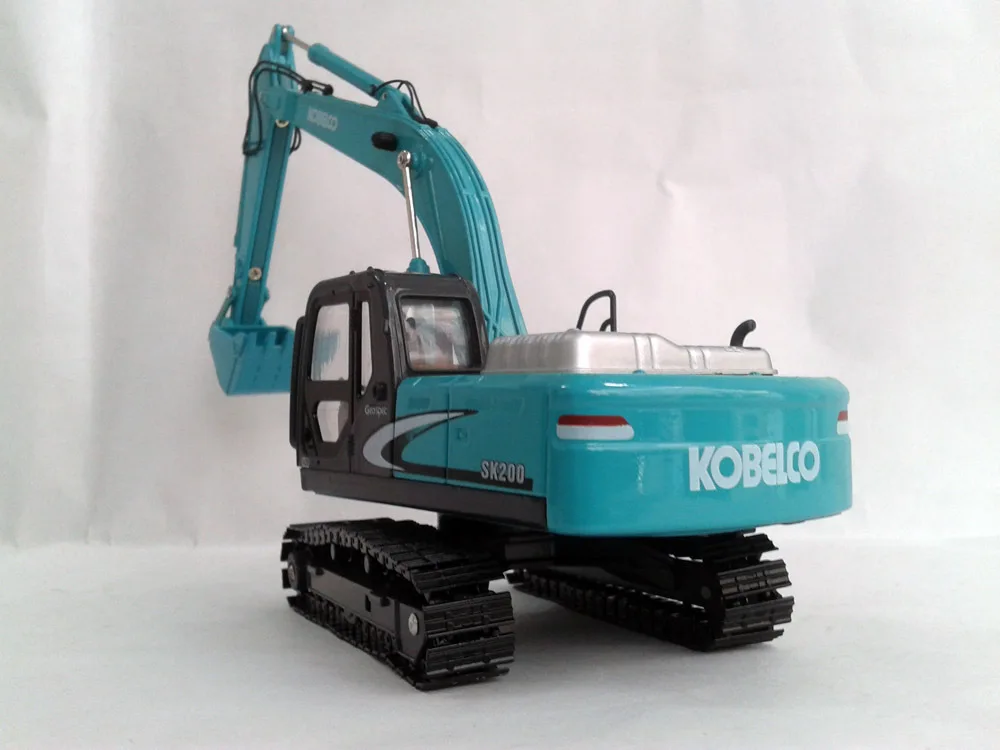 SK200 (4).jpg