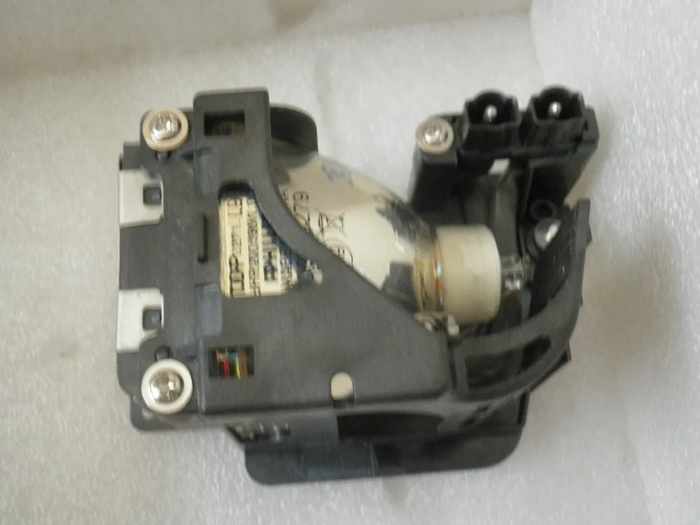 Совместимость лампы с корпусом poa-LMP106 подходит для PLC-XU74/PLC-XU84/PLC-XU83/PLC-XU86/PLC-XU87/SU70 /WXE45/XE40/XL45/XU73/PLC-XL40