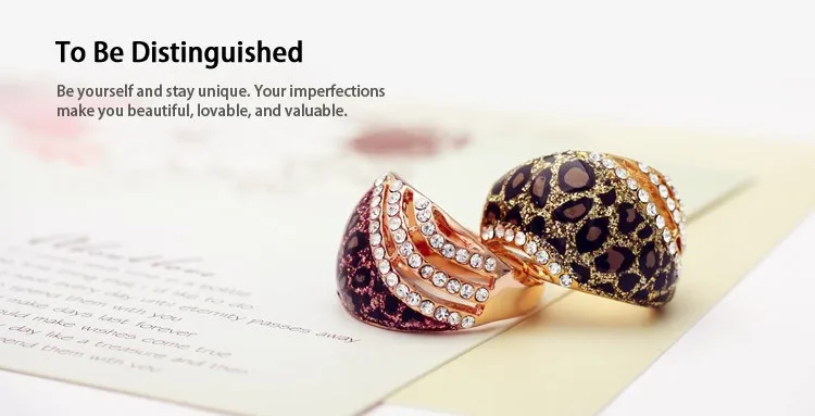 Neoglory Auden Rhinestone Wild Women Light Yellow Gold Color Fashion Ring Korean Jewelry 2017 New Arrival CLE