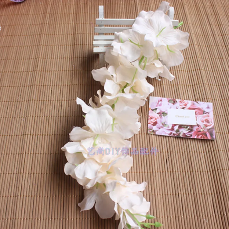 50PCS Artificial Hydrangea Wisteria Flower For DIY Simulation Wedding Arch Square Rattan Wall Hanging Basket Can Be Extension - Цвет: champagne