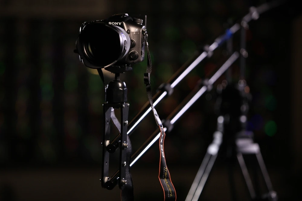 DSLR Мини Поворотный кран из углеродного волокна стрелы портативный для DSLR камеры 5D2/5D3/GH2/D800
