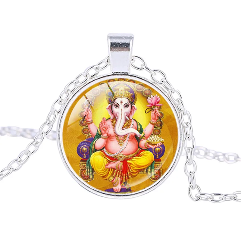 Vintage Ganesha Statue Necklace Hindu Ganapati Vinayaka God Necklace