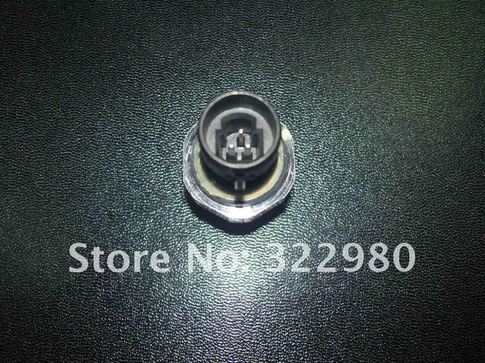 D1800C датчик давления масла переключатель 12570798, 12621649