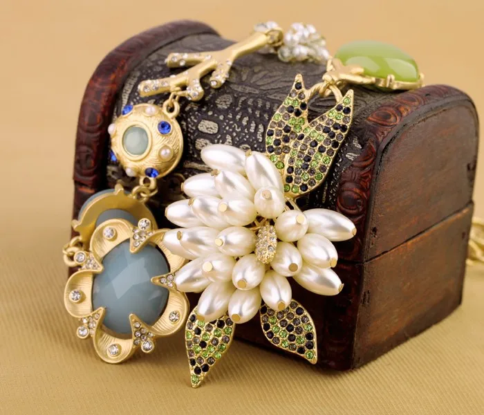 Крыло ЮК так большие ожерелья Collares Collier модные новые роскошные жемчужные цветочные эффектные Чокеры ожерелье очаровательные ювелирные изделия с фабрики