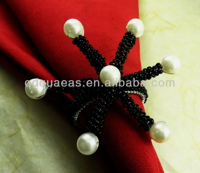Продано на Aliexpress бисером кольцо для свадебных салфеток