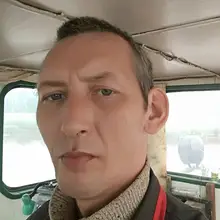A***v