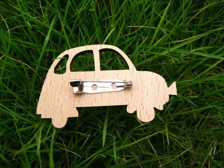 Автомобиль Citroen фигурная брошь пляжная древесина
