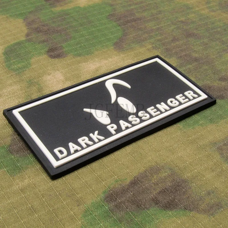 Черный фон белый дизайн DEVGRU sealteam Smiley Уход за кожей лица настроение Темный пассажир 3D ПВХ патч Значки pb1239