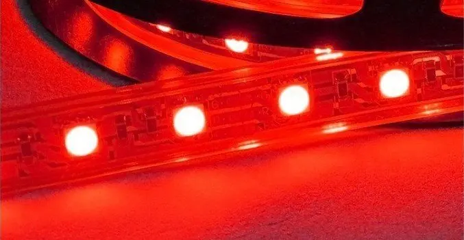 5050 красный свет ленты 12 В гибкие SMD 5050 Светодиодные полосы света