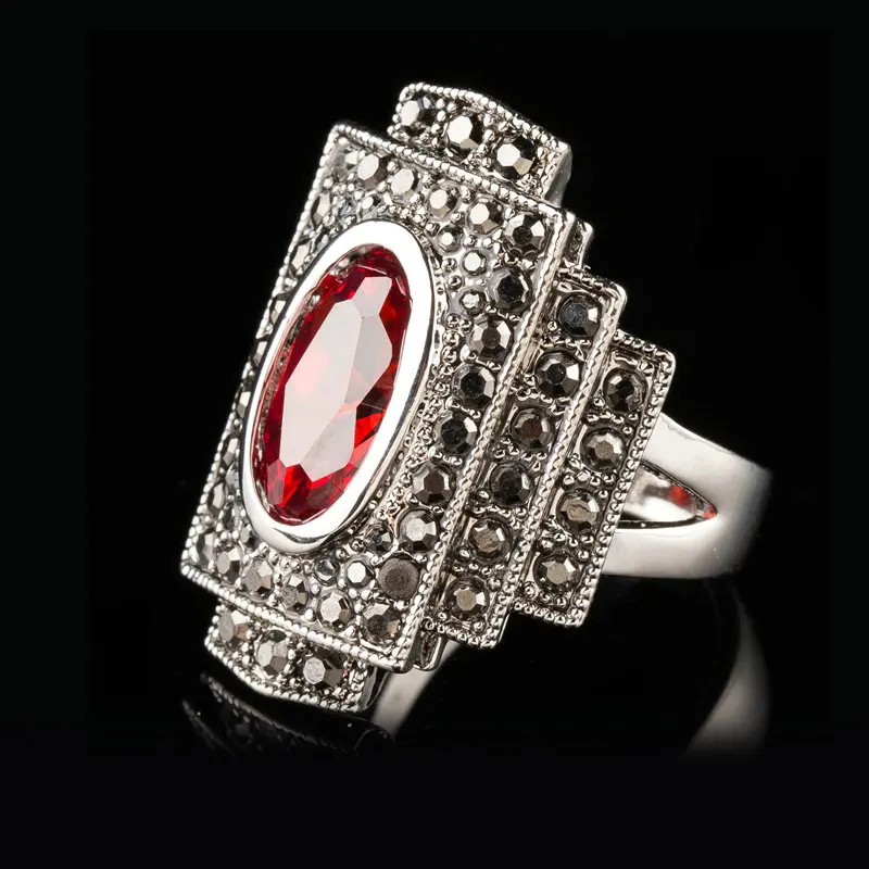 Jenia Antique Red Austrian Crystal Ring with Marcasite Stones Retro