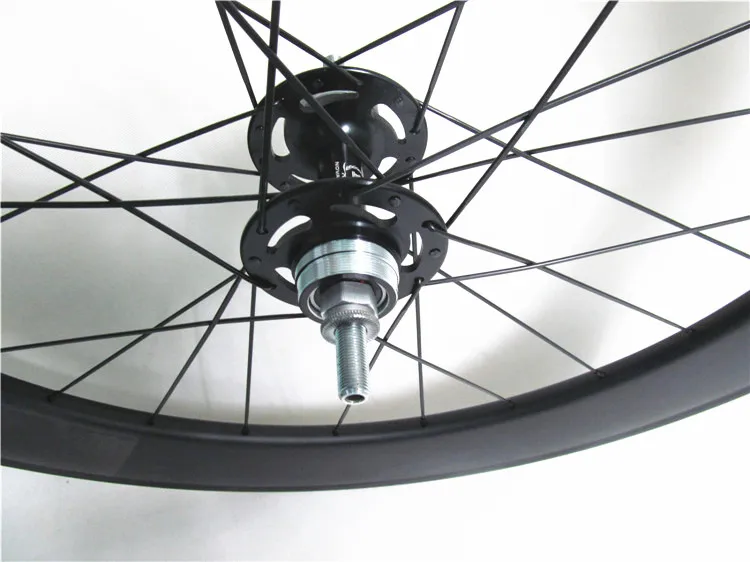 U shape 88mm deep 23mm wide carbon track wheels clincher single speed with Novatec track hubs Pillar spokes
