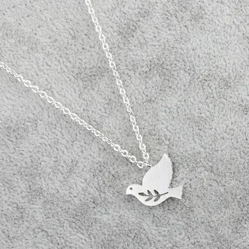 

10pcs Animal Silver Color Bird Necklaces Pendants Women Chain Peace Dove Jewelry Children Birthday Gifts Bijoux Maxi Choker