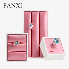 

FANXI Fashionable Rose Red Color PU Leather Jewelry Display Stand Ring Holder Display Tray for Jewelry Counter Ring Expositor