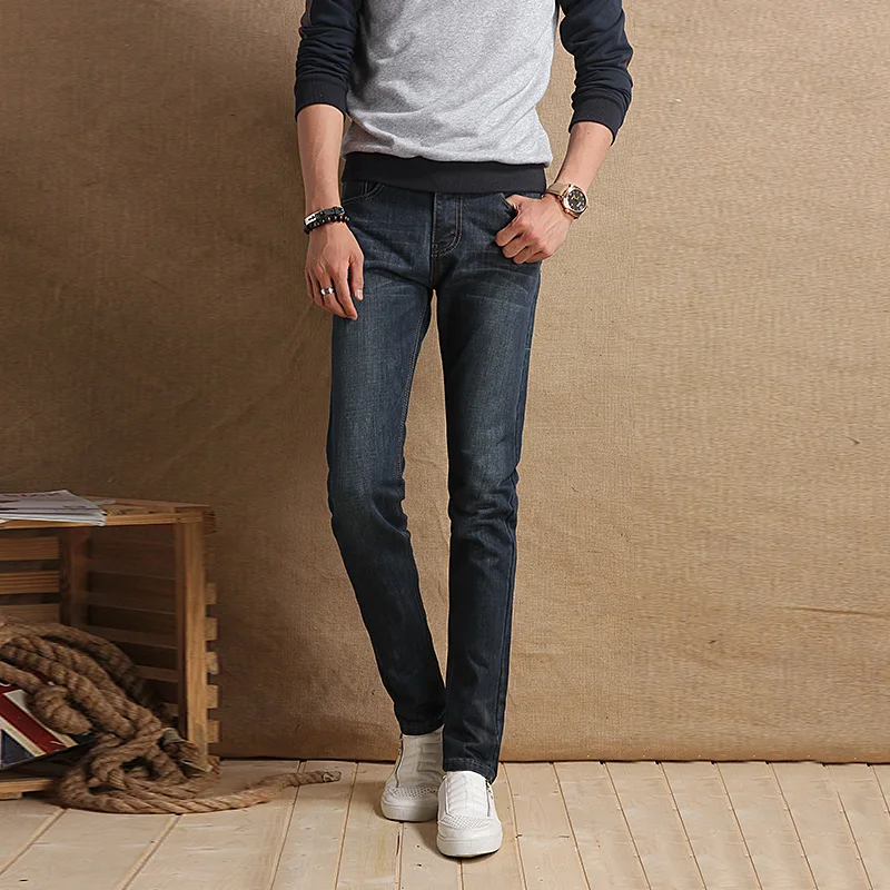 Горячая продажа 2017 мужские джинсы с сплошной цвет тонкий прямой мода дизайн