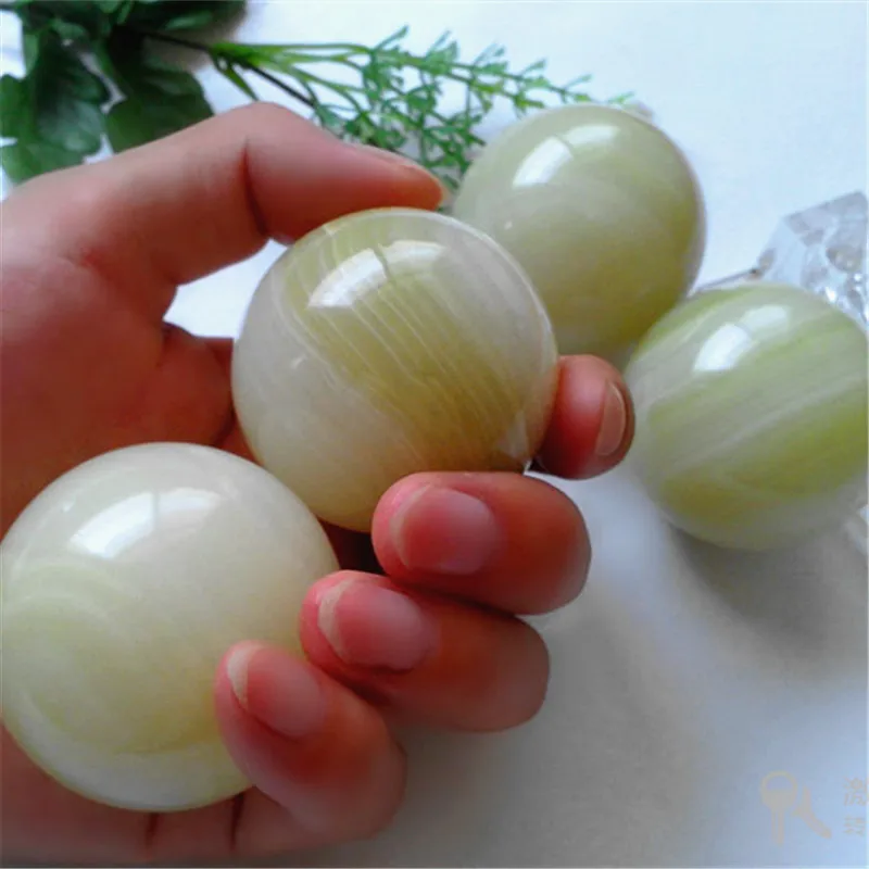 HIMABM 2pcs/set Traditional Acupuncture Massage Tool Natural Jade Stone Fitness ball Massager Scrapping parkinsonism HIMABM 2pcs/set Traditional Acupuncture Massage Tool Natural Jade Stone Fitness ball Massager Scrapping parkinsonism