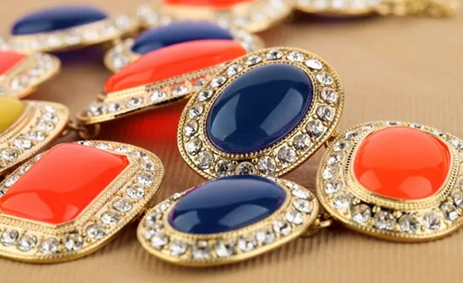 Крыло Yuk Tak Collares Collier Новейшее модное эффектное ожерелье s для женщин в Европе яркие ожерелья оптом