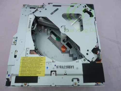 Matsushita 6 CD mechanism old style (2).jpg