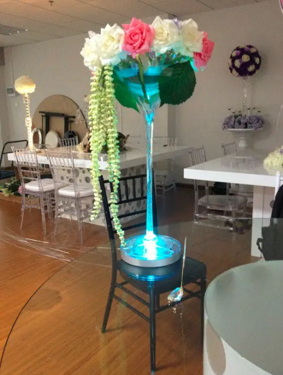8inch light base with Martini vase