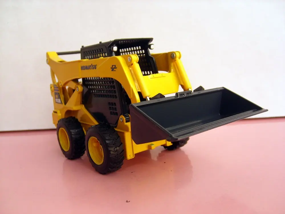 1:25 Komatsu SK1026 с бортовым поворотом игрушка погрузчик