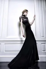 Mode-Design Cheongsam Chinesische Stickerei Samt Kurze Vordere Lange Zurück Cocktailkleid
