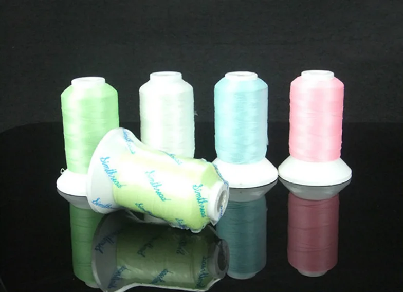 Новое поступление светится в темноте нить 500 м/конус 5 цветов для машинной