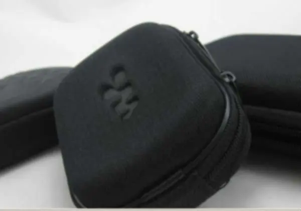 5 шт. EVA чехол для внутриканальных headphone.10* 6,5*3,5 см. Черный цвет