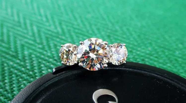 1.7CT Три Камни алмаз обручальное 18 К 585 белого золота кольцо для женщин ювелирные изделия AU750 золото обручальное кольцо в Solid золото