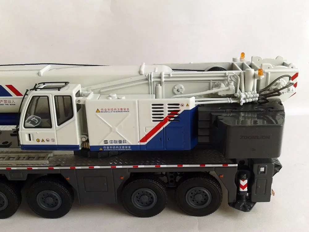 1:50 zoomlion QAY220 кран игрушка