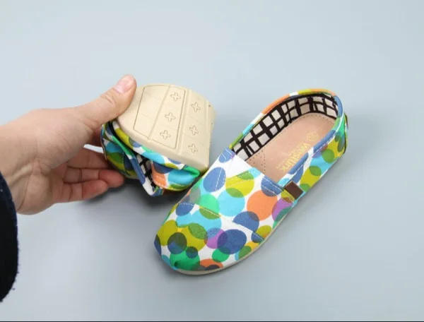 New Design Colorful Children Shoes Polka dot Girls Boys Shoes Comfortable Casual Sweety Canvas Shoes for Spring Autumn