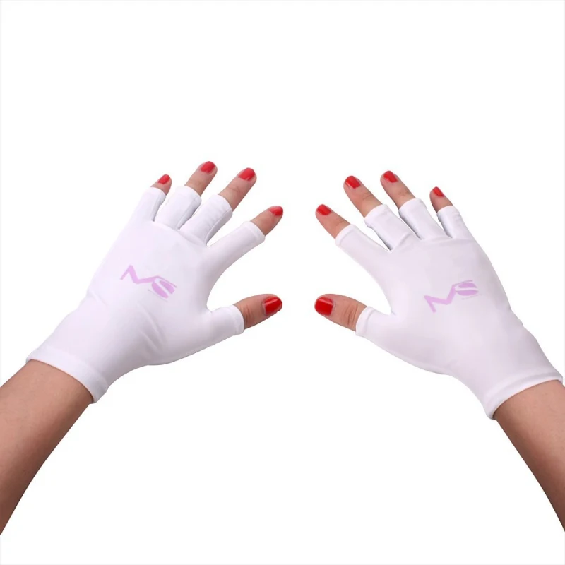 UV-Shield-LYCRA-Gloves-White-1