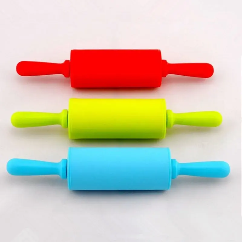 9 Inch Play Doh Kitchen Party Fun Child's Silicone Dough Roller Fondant