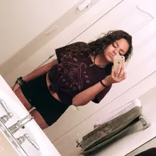 V*** 