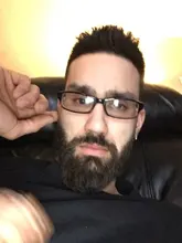 M***g