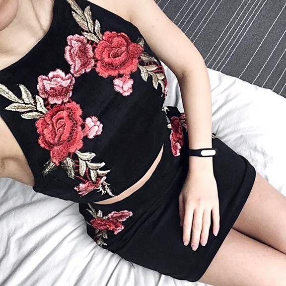 Simplee flower embroidery suede bodycon dress suit Vintage two-piece suit dress women Halter backless sexy dress Christmas