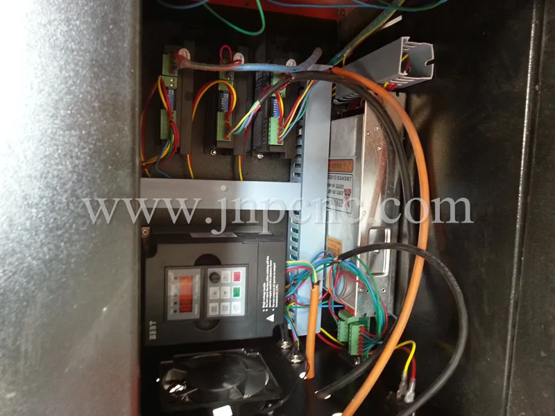 Alibaba китайский поставщик ЧПУ роутер на продажу с JP3030 токарный станок по дереву