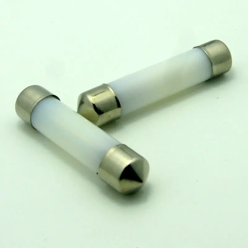 50 шт./лот C5W 1xcob светодиодный чип дым Дизайн светодиодный 31/36/39/41 мм мульт- размер лампы гирлянда молочно-потолочный плафон автомобиль-Стайлинг