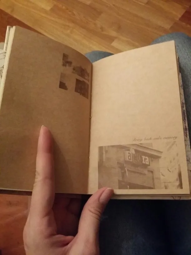 странички раньше были красивее. Сейчас на листе просто вставлена картинка.