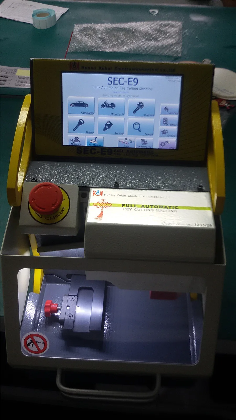 E9 key cutting machine for Dave