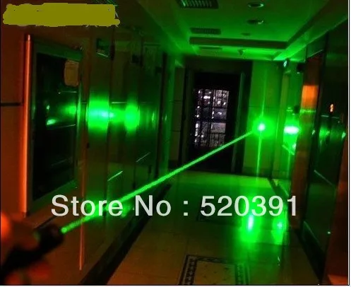 AAA высокое мощность военная Униформа 300 Вт 30000 м 532nm зеленый лазерная указка фонарик Свет фокус горящая спичка, сжечь сигареты + подарочная