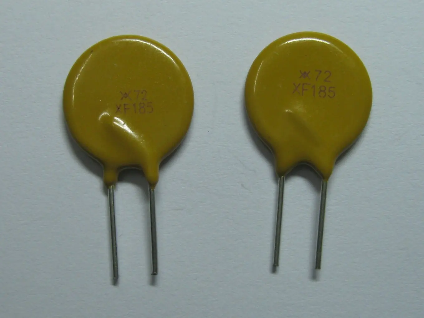 30 pcs 72V 1.85A PolySwitch New Radial Leaded PPTC Resettable Fuse