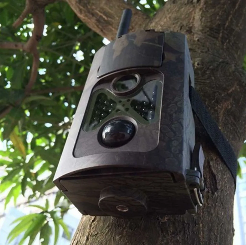 

Free shipping GSM MMS SMS Hunting Trail camera HC500M with solar panel