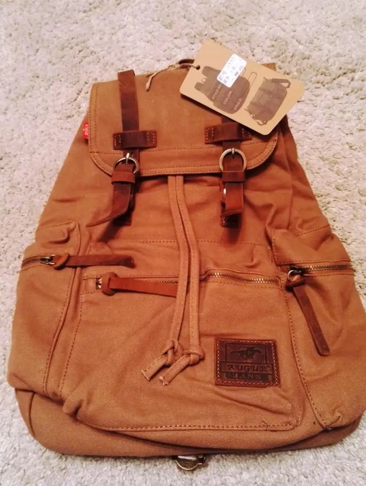 Рюкзак хороший, сшит качественно. Рекомендую. Backpack good quality sewn. I recommend.