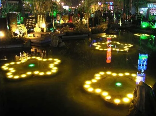 Рисунок 5 - Цветные фотообои