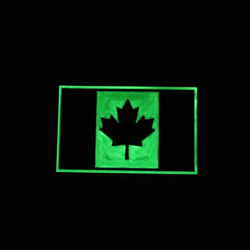 Красный фон светящийся дизайн Канада красный кленовый флаг 3D ПВХ патч PB1186