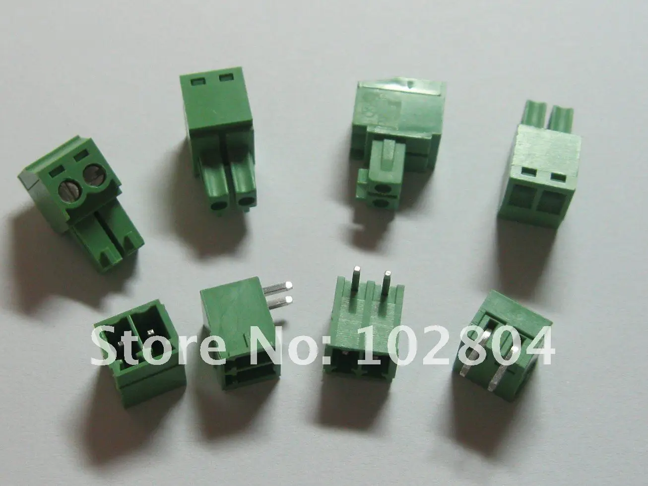 20 pcs Angle 2pin/way Pitch 3.5mm Screw Terminal Block Connector Green Color Pluggable Type with angle pin