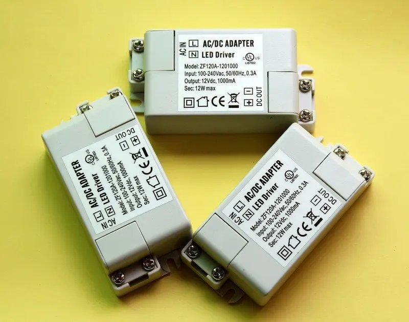 100 шт./лот,, постоянное напряжение, DC12V 1A 12 Вт, светодиодный драйвер для внутреннего светодиодные полосы для 3528/5050 светодиодные полосы