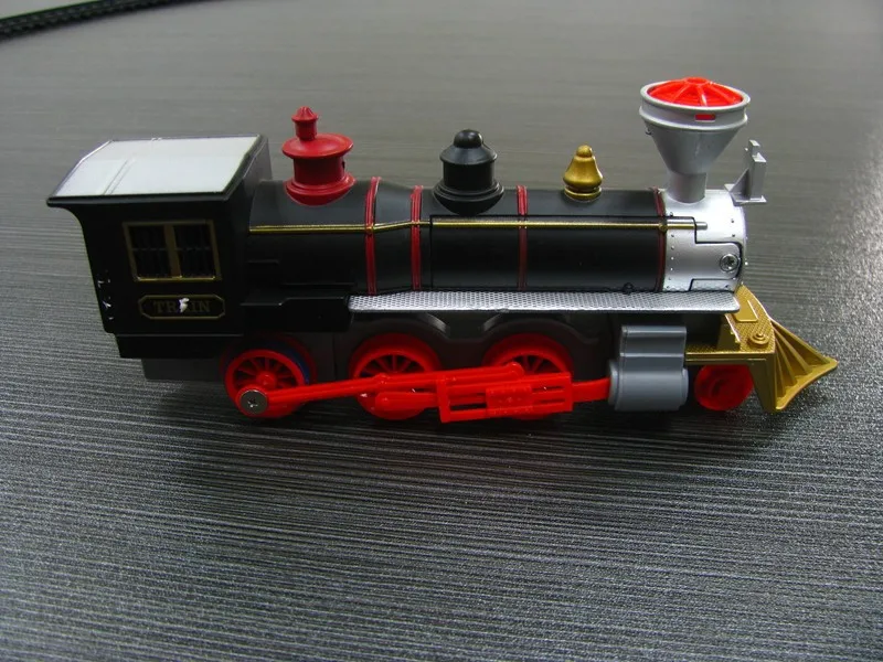 Детские игрушки поезд электрическая модель железной дороги 1: 87 классический старый мульти-автомобиль, собранный для детей игрушка трек поезда и железные дороги бесплатно