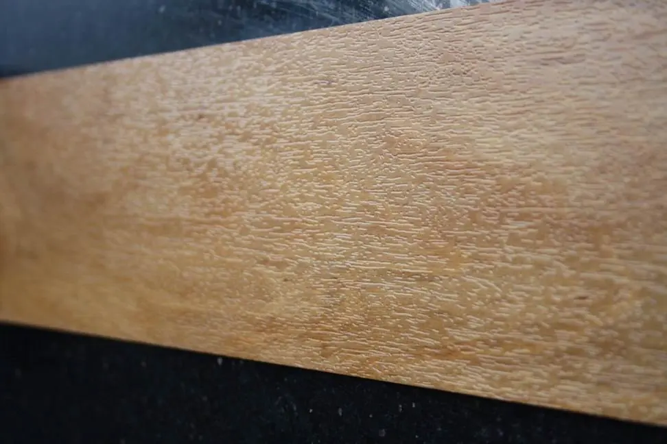 Light wood grain-A-.jpg