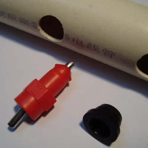 SHANGHAI LUSEN Poultry nipple.Material:PP POM Stainless
