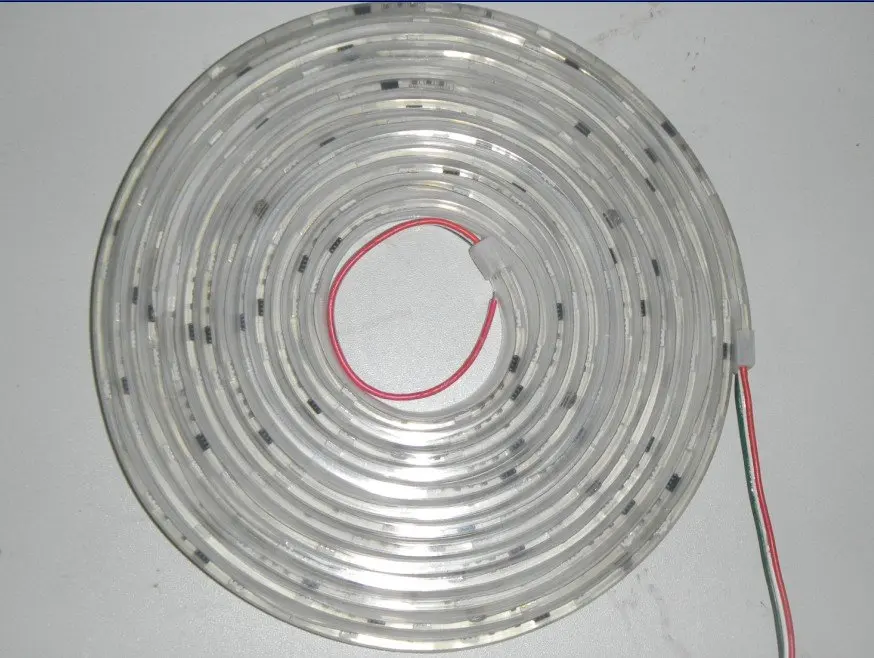 5 м светодиодная цифровая полоса, DC12V вход переменного тока, WS2811IC(256 шкала); 10 шт. IC и 30 шт. 5050 SMD RGB каждый метр; из водонепроницаемого материала